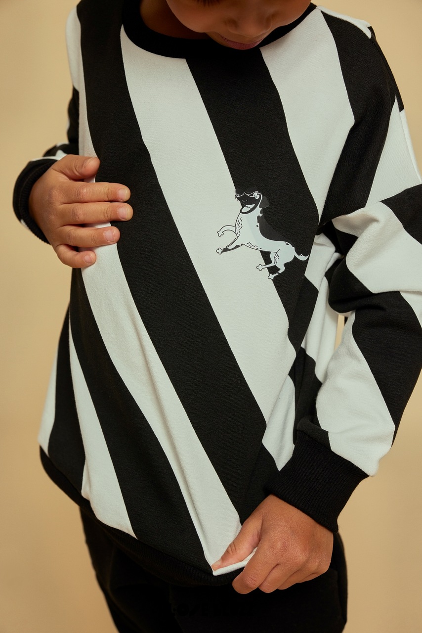 Bluza dla Chłopca Pasiak Czarno-Biała Loose Bluzz Bluza dla Chłopca Pasiak Czarno-Biała Loose Bluzz